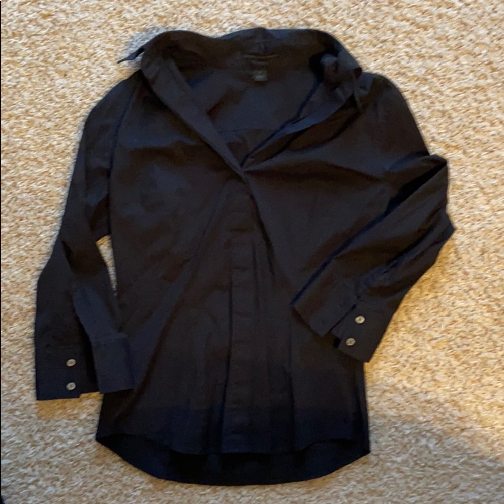 3/4 length black button down